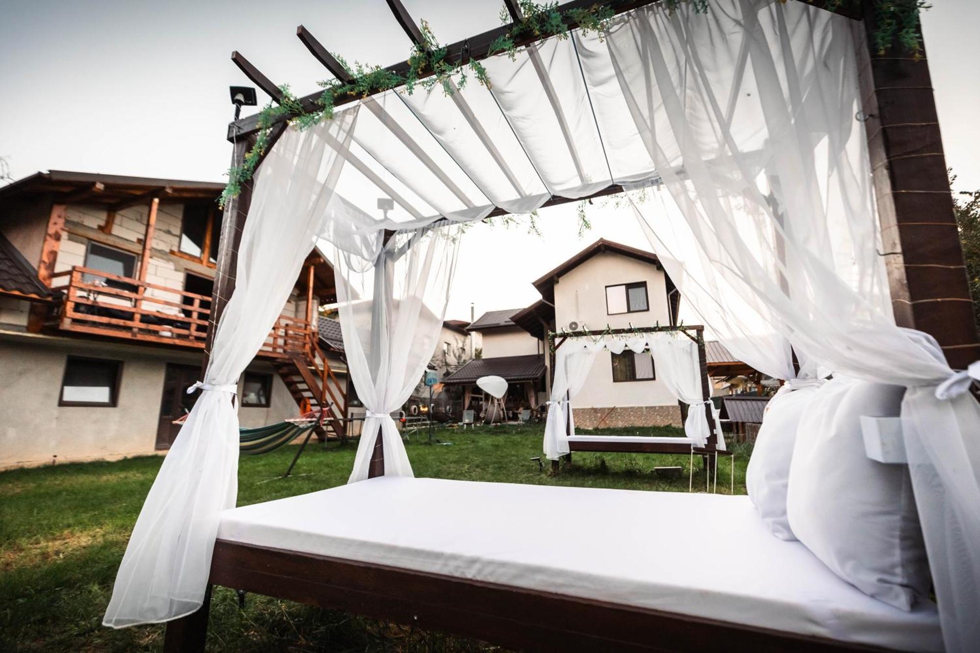 Happy Home Călimăneşti Extérieur photo